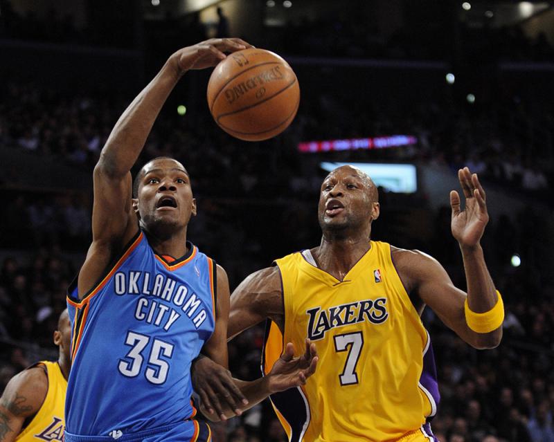 梅西当选2019ESPY最佳男足球员!压C罗姆巴佩范戴克【beat365官网中文】(图2)